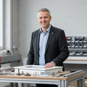 Dana Hollis, Aftermarket Hardware Specialist (composite perspective)